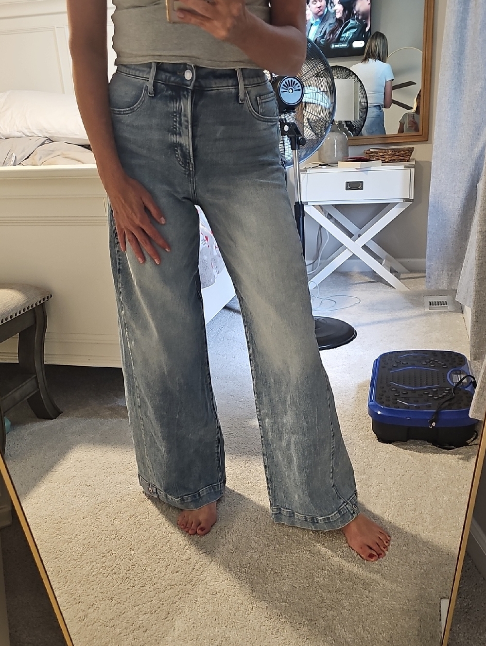 Express High Rise Wide Leg Jeans, 6 - Picture 3 of 6